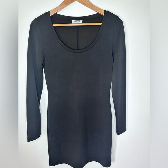 Babaton Dress Sz M Long Sleeve Scoop Neck Mini Dress Little Black Dress Classic - Picture 2 of 9